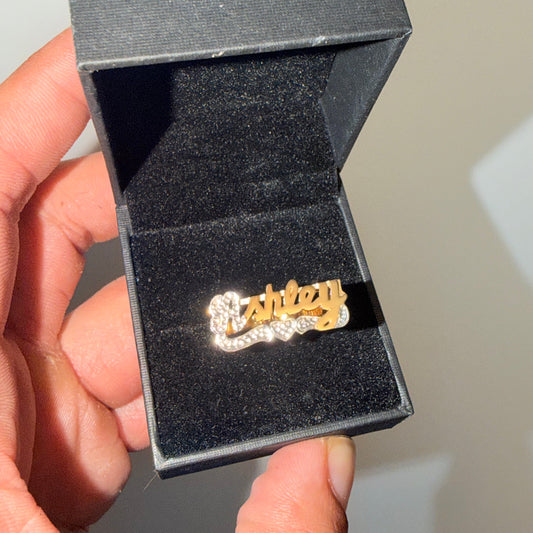 WOMENS NAME RING