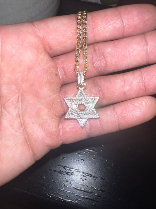 2.67CT VVS1 BAGUETTE STAR