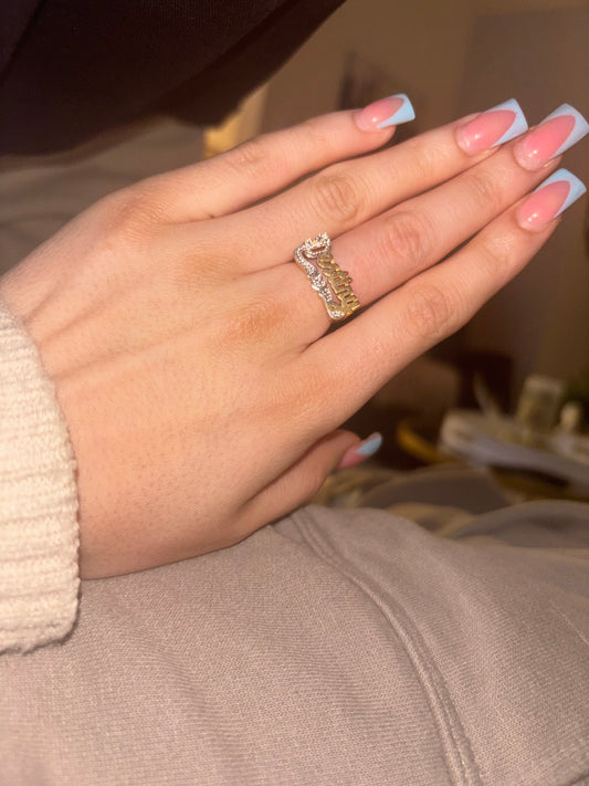 WOMENS NAME RING
